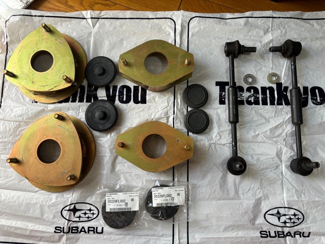 フォレスター ACC イージーリフトアップスペーサー【最終特別値下げ】 楽天市場】ACC リフトアップスペーサー イージーアップ40mm【EAZY-UP