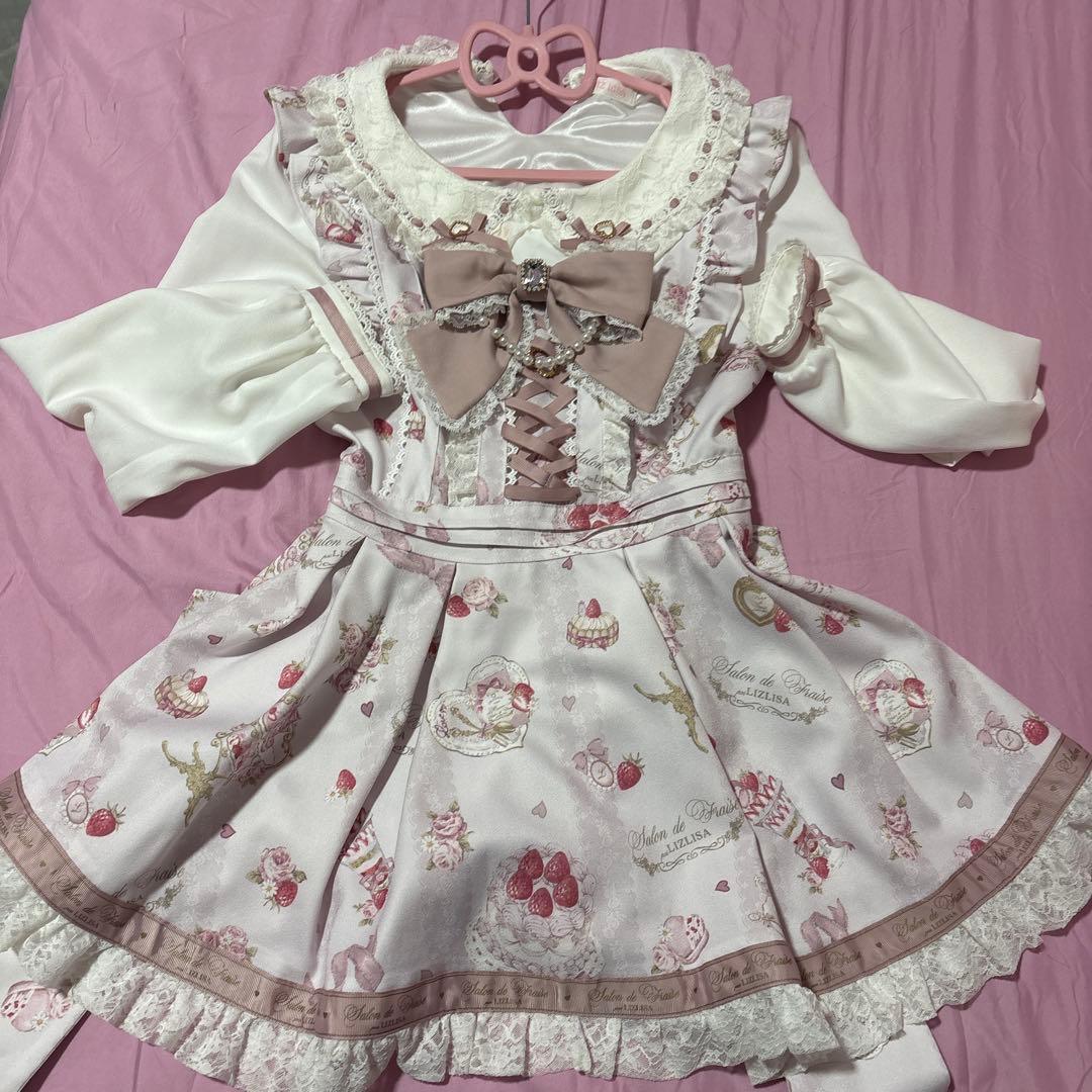 LIZ LISA Salon de Fraise柄セットアップ LIZLISA Salon de Fraise柄セットアップ - メルカリ
