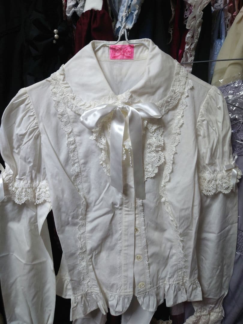 Angelic Pretty 半袖/長袖 ブラウス Angelic Pretty（シャツ/ブラウス(長袖/七分)）のフリマアイテム一覧