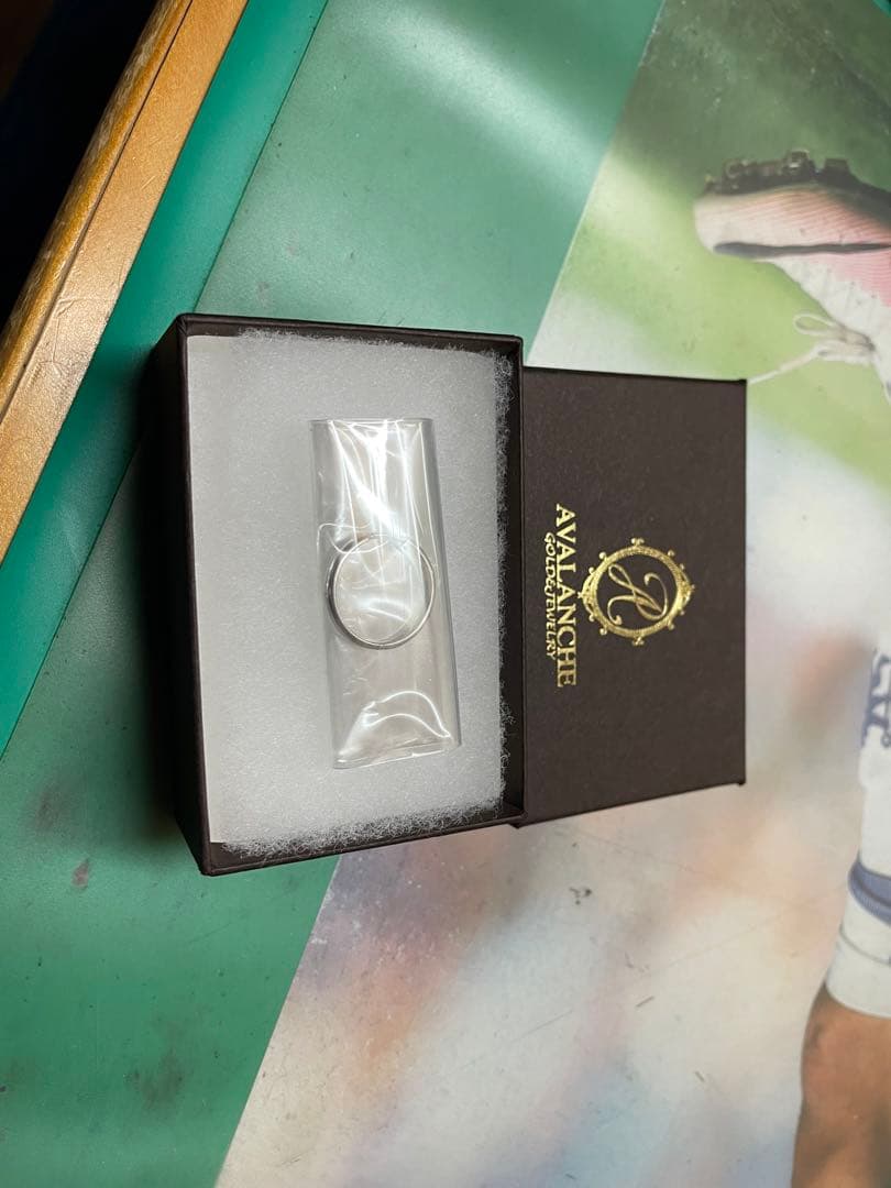 アヴァランチ ピアス 10Kホワイトゴールド 17mm 10K ホワイトゴールド ピアス&チャーム - AVALANCHE OFFICIAL STORE