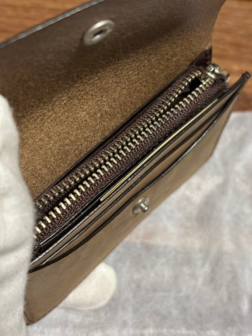 未使用】SLOW スロウ イングラサット トープ ミニ財布(so749i) - メルカリ