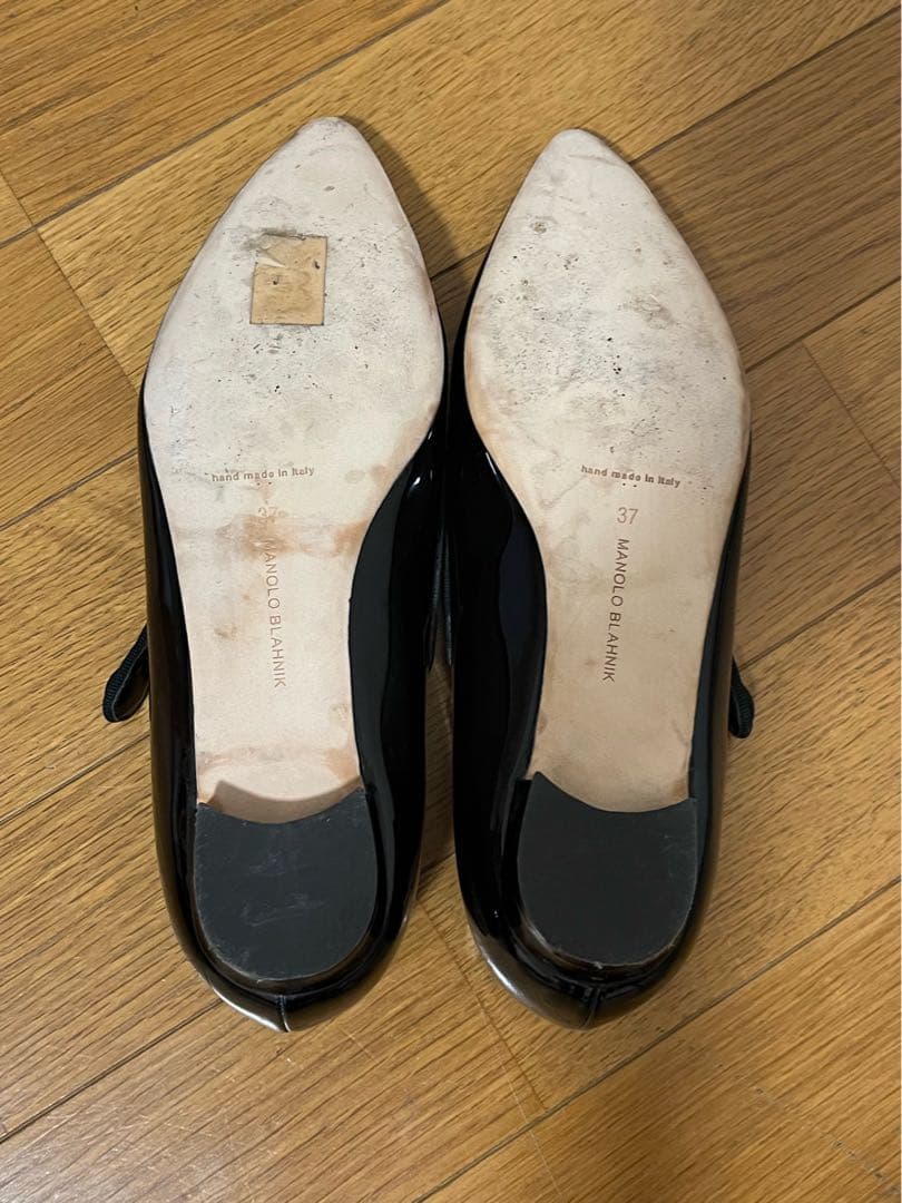 マノロブラニク エナメル メリージェーン 37 - メルカリ