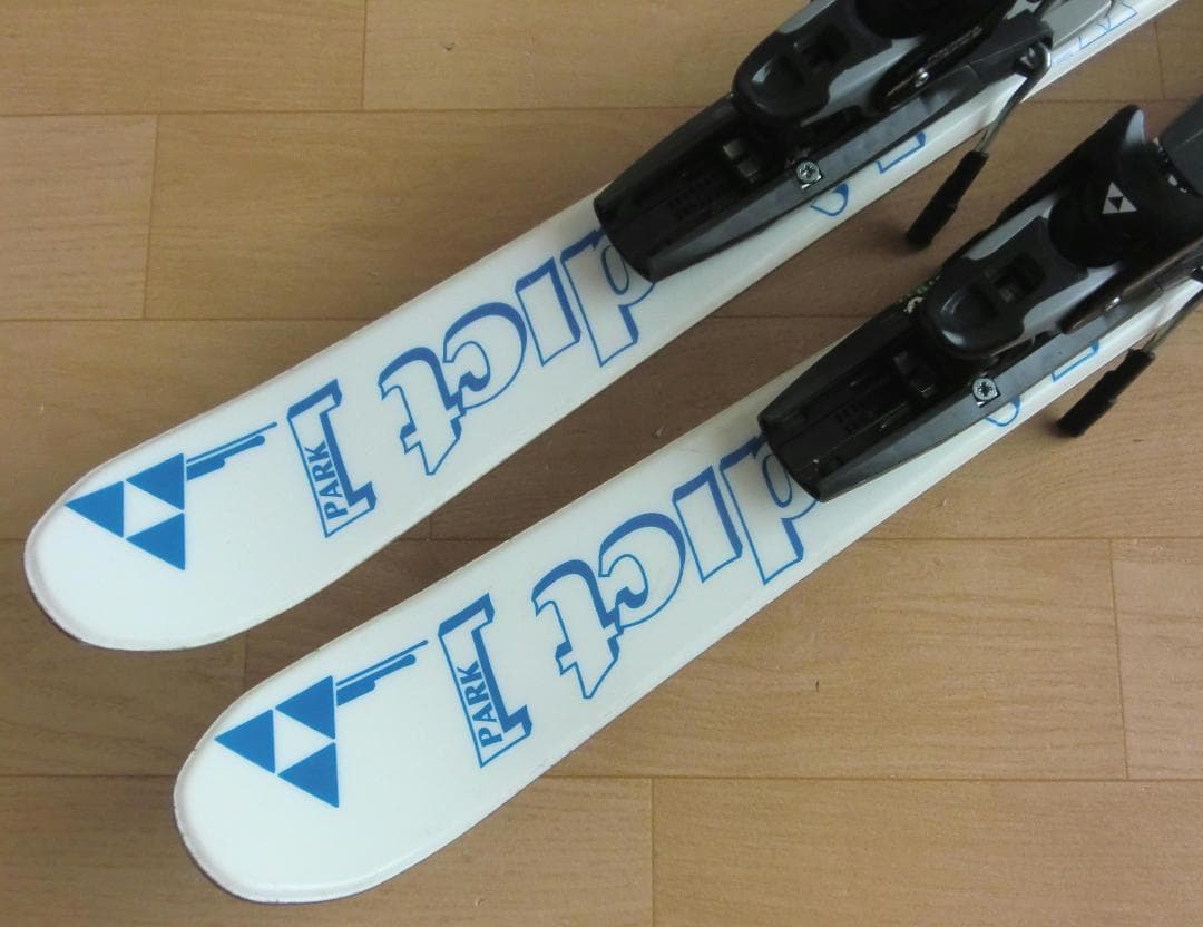 □□11月限定□送料無料□フィッシャーaedict PARKミッドスキー131