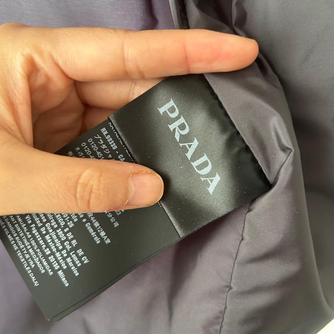 PRADA 三角ロゴ ナイロン パーカー 46 トライアングル - メルカリ