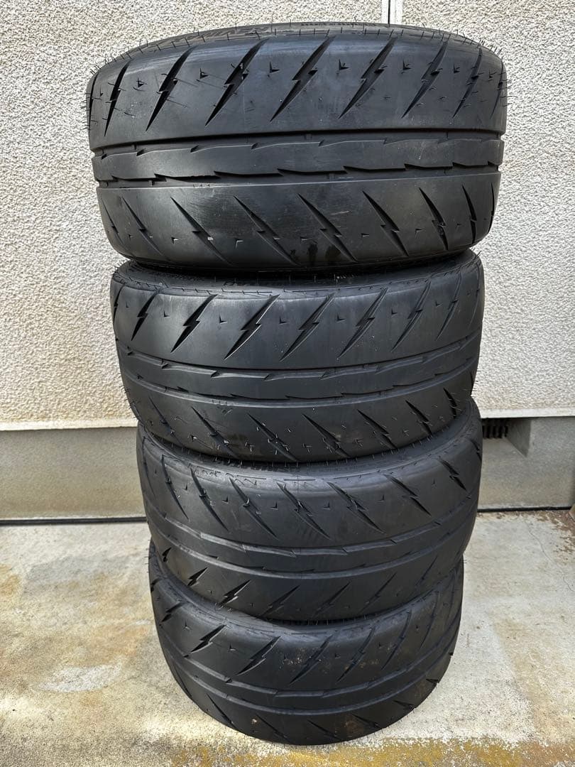 バリ溝 ほぼ新品 シバタイヤ 245/35r18 tw300 SHIBATIRE R23 245/35R18 200R [R1424]