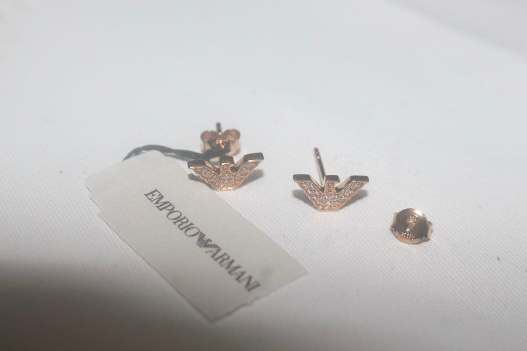 EMPORIO ARMANI エンブレムピアス 両耳 EMPORIO ARMANI エンポリオアルマーニ ピアス 両耳 レディース