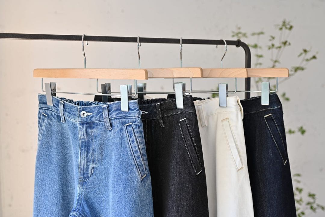 こだわりシルエットのデニムパンツ　our こだわりシルエットのデニムパンツ – OURHOME