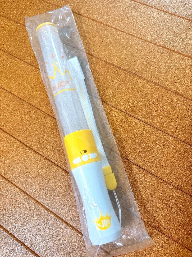 ≒JOY(ニアジョイ) 公式ペンライト 2023 - メルカリ