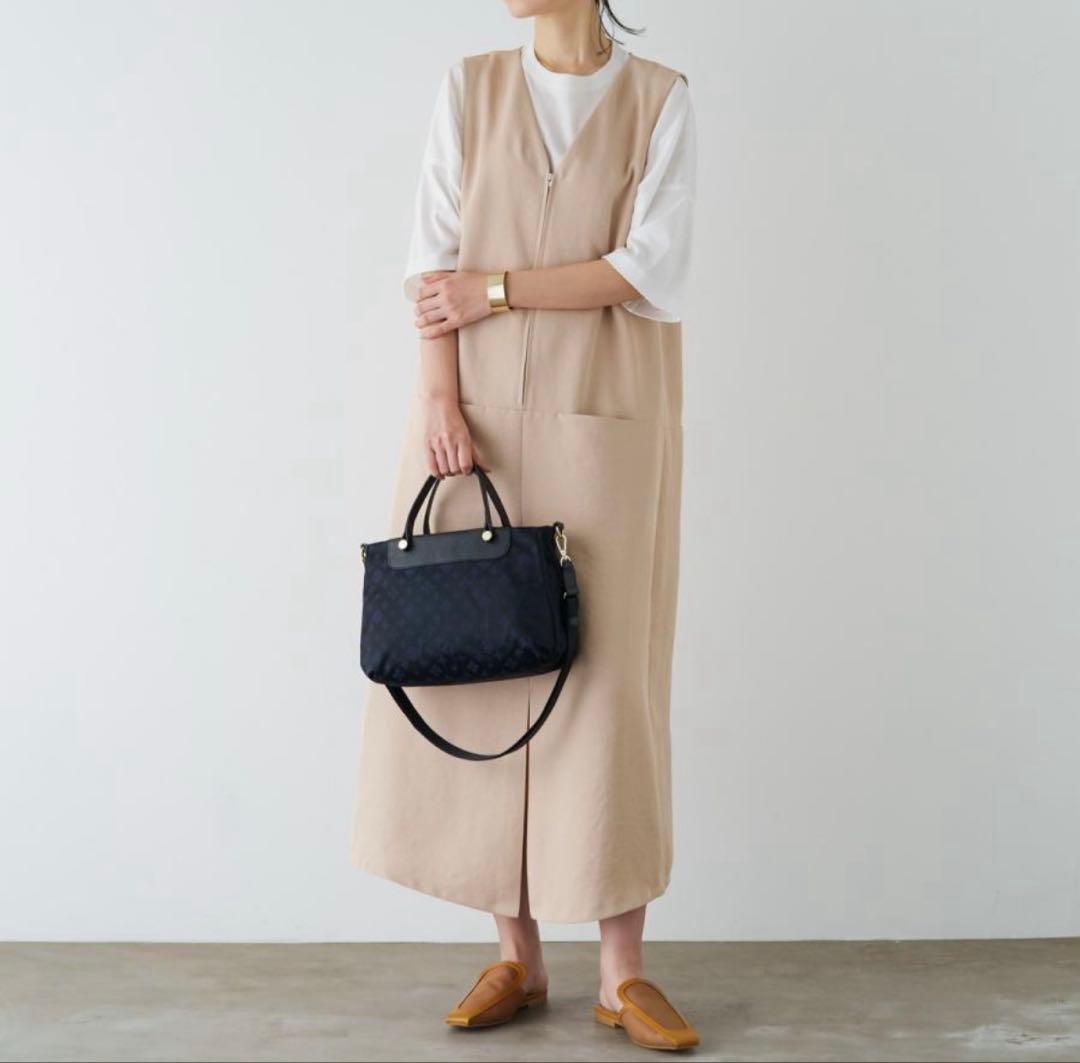 ほぼ未使用ラシット三層構造整理整頓メタルロゴ2way russet www.cosaga.com