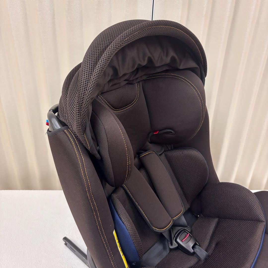 クリーニング済　☆美品☆　新生児～11才　カイナ　ビットターン　ISOFIX　2