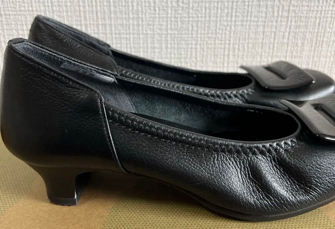 kathy様ご購入予定【美品】うさぎや パンプス ヒール - メルカリ