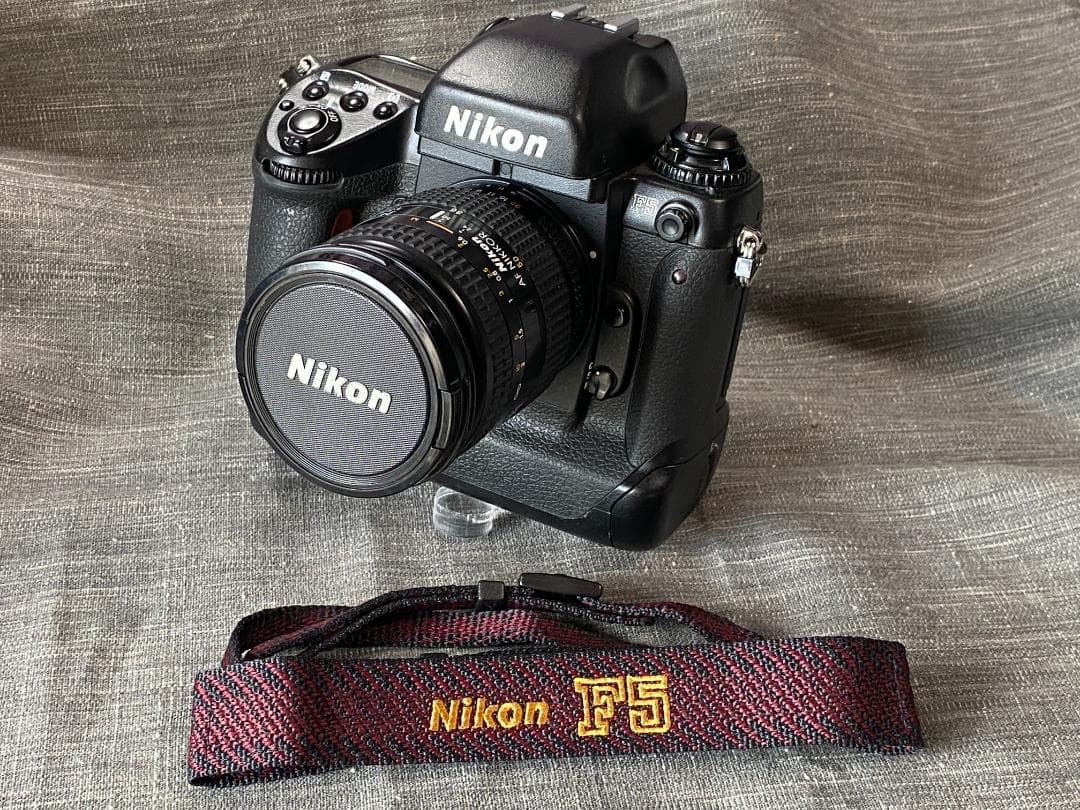 フィルムカメラ Nikon F5 &AF NIKKOR 24-50mm F3.3-4.5D
