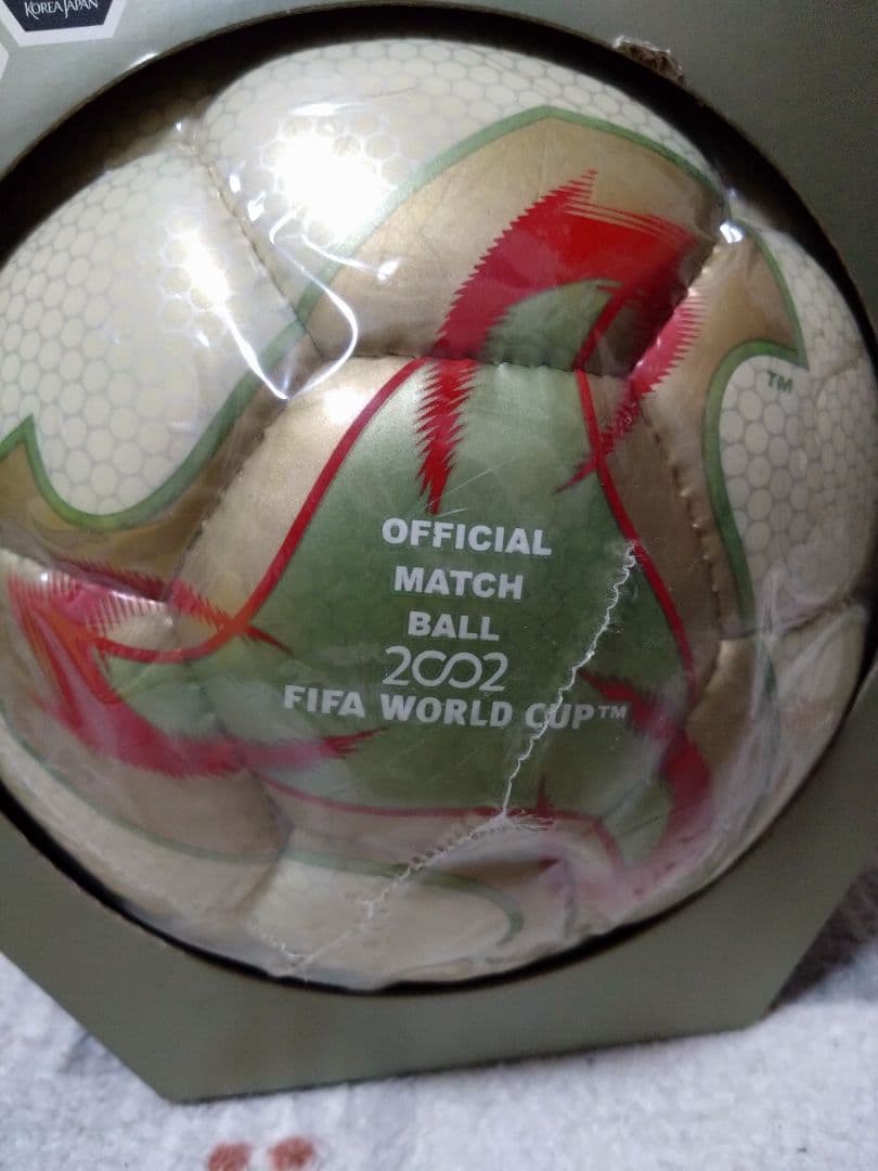 おかか*無言取引様専用 FIFA WORLD CUP 2002 公式試合用ボール - メルカリ