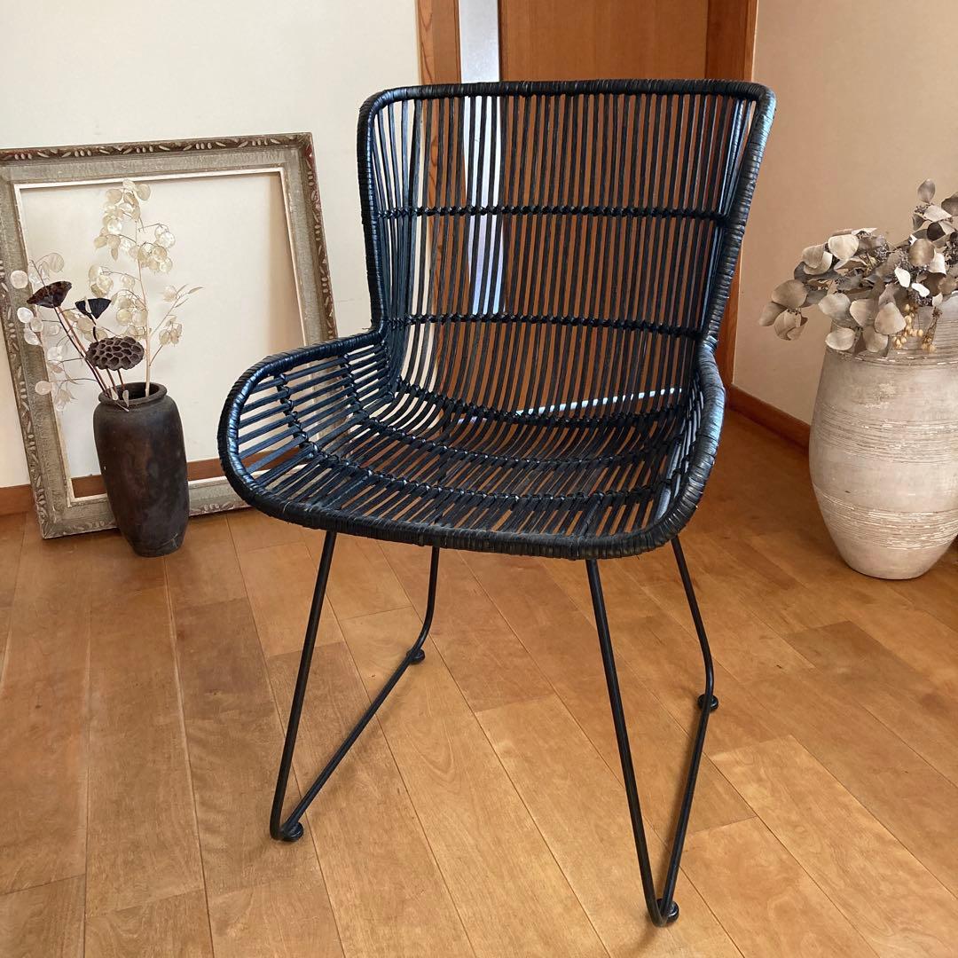 デザイナーズチェア　椅子　北欧　アイアン脚　バンブー　竹　ラタン風　モデルルーム クラシックラタン調ロッキングチェア | 快適性と安定感を両立した人間