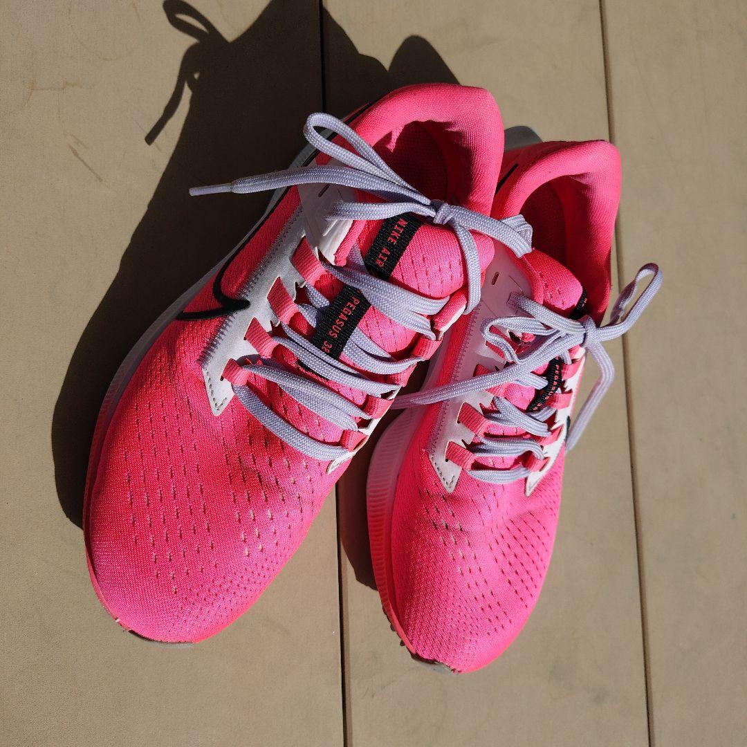 Nike Air Zoom Pegasusウィメンズモデルハイパーピンク24cm - メルカリ