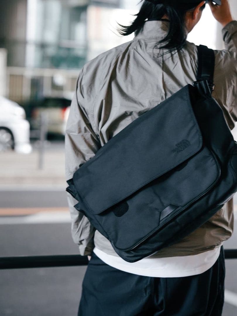 ☆土日限定☆最新【ノースフェイス】サターンメッセンジャー NM82384R