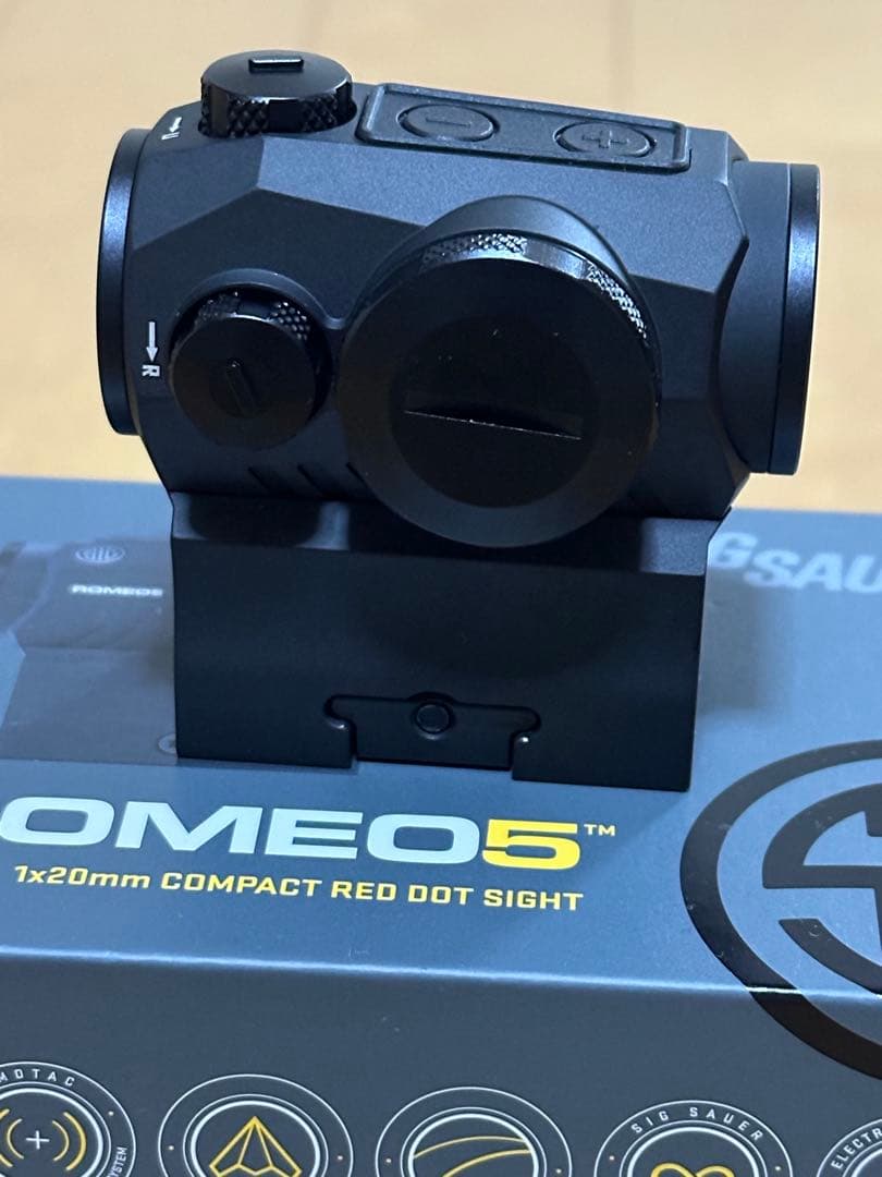 【実物】SIG SAUER ROME05 1x20mm レッドドットサイト