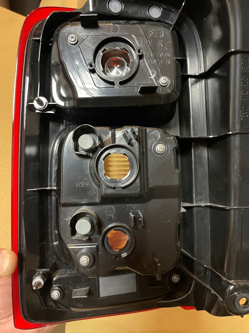 ワゴンRスマイル MX91S/MX81S 純正 右 テールライト ランプ - メルカリ