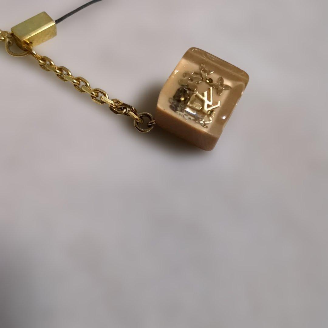 希少、LV ルイビトン透明立方体キーホルダー