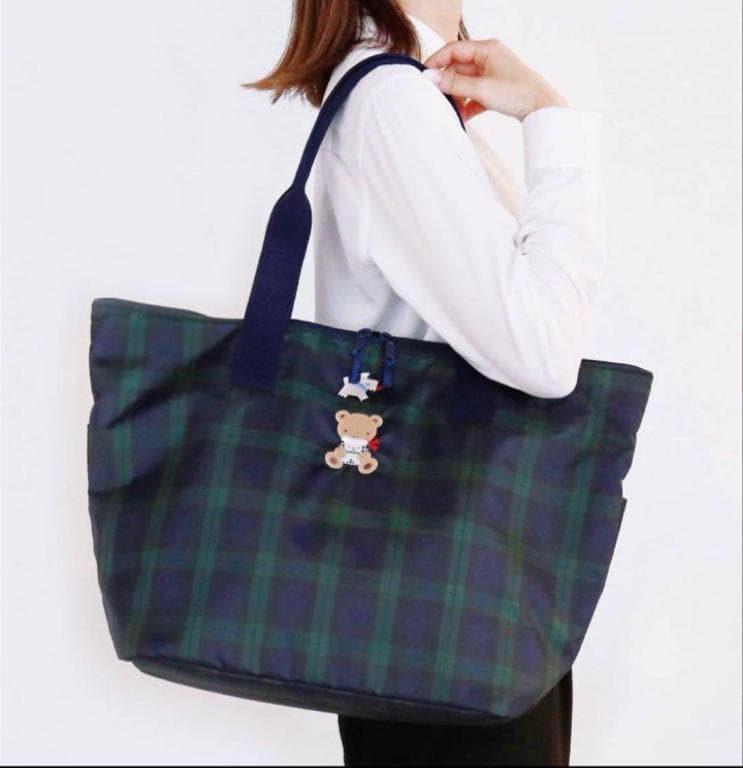 完売品、新品、未使用、未開封】マザーズバッグ ファミリア familiar