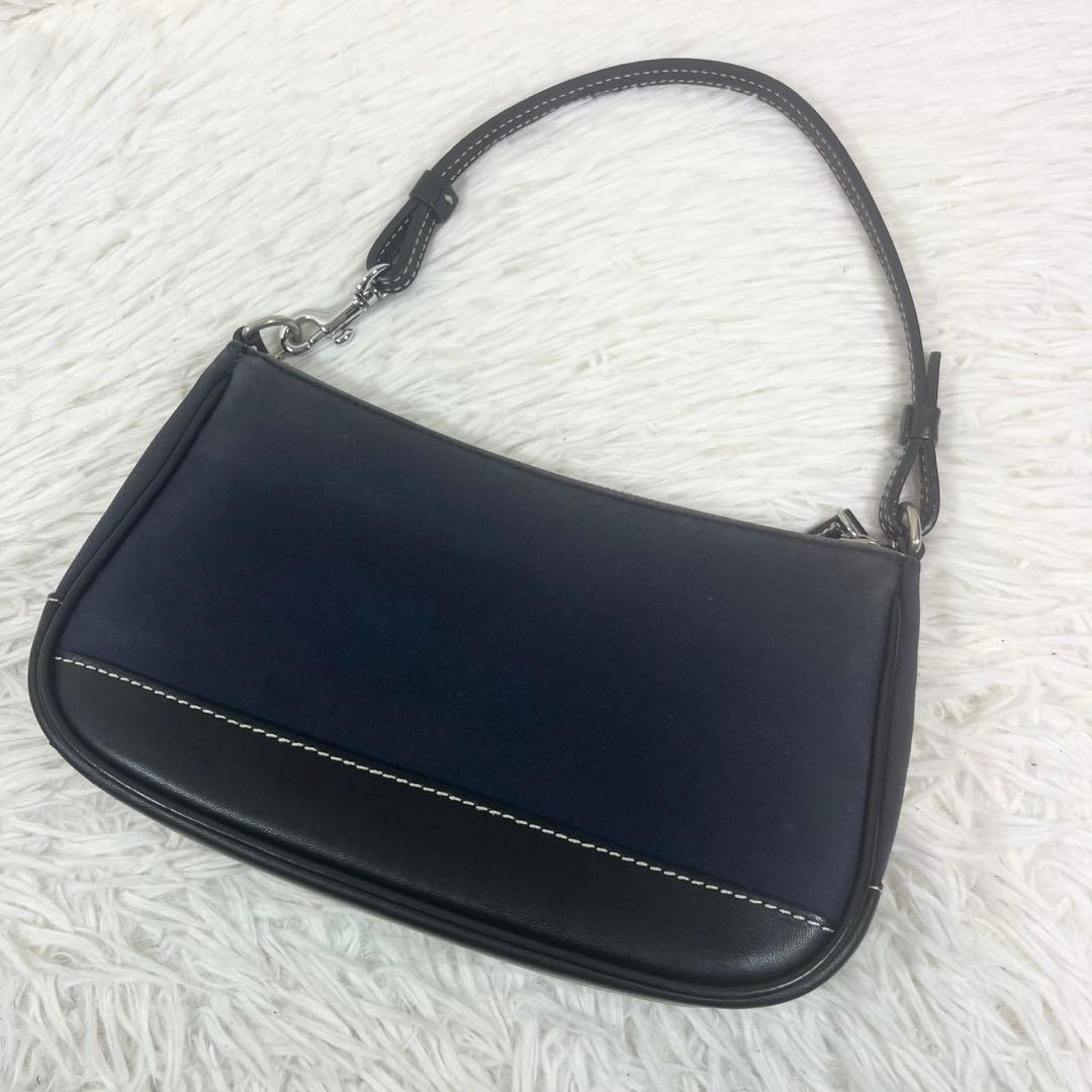 COACH コーチ ショルダーバッグ アクセサリーポーチ - メルカリ