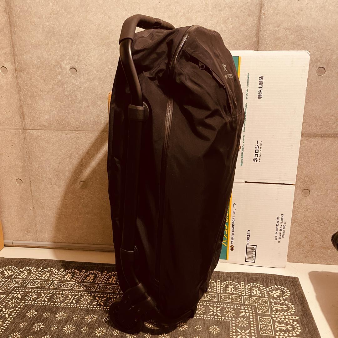 ☆Arc'teryx☆ V110 ローリングダッフル 入手困難品 - メルカリ