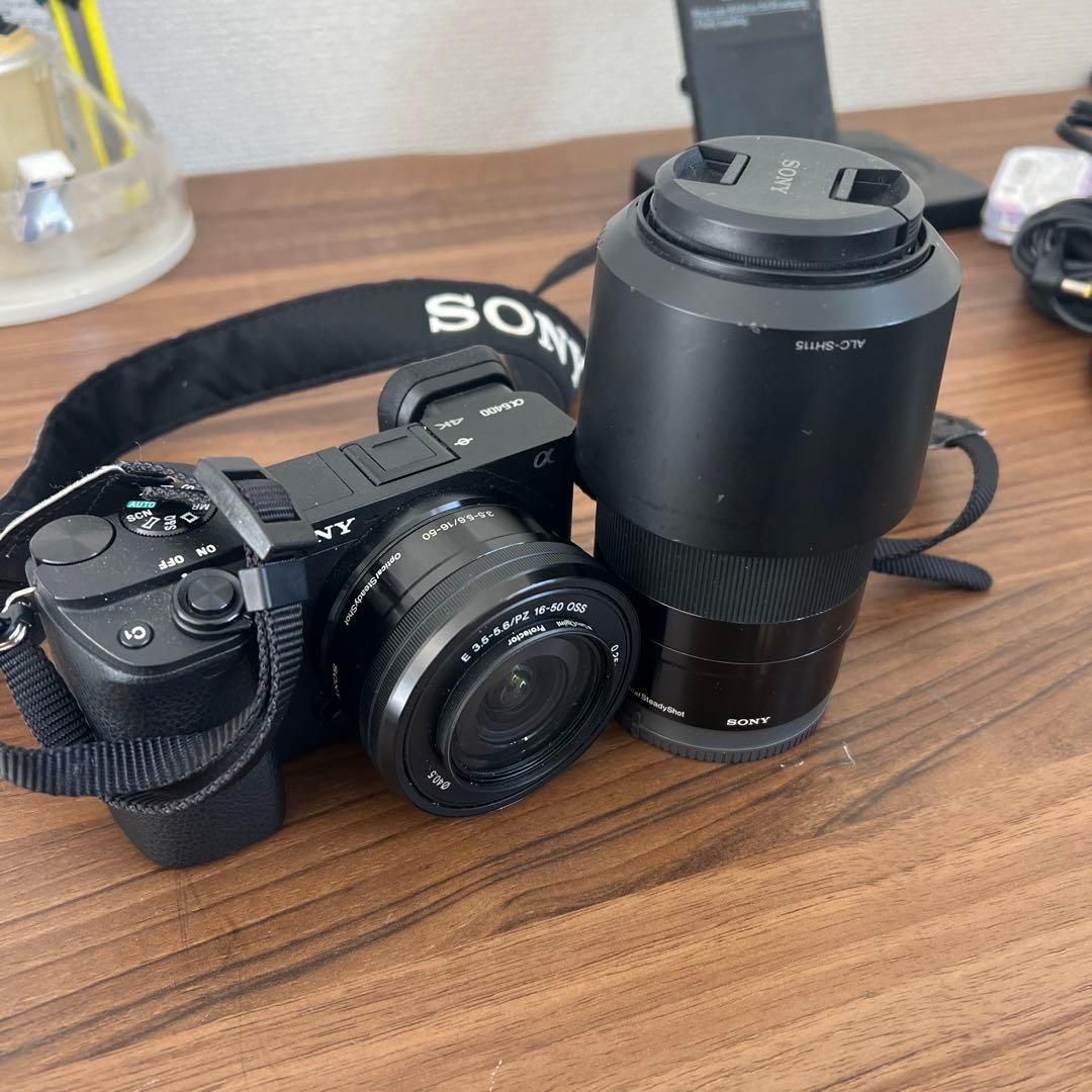 Sony α6400 ダブルズームレンズキット 本体とレンズ2本 箱あり - メルカリ