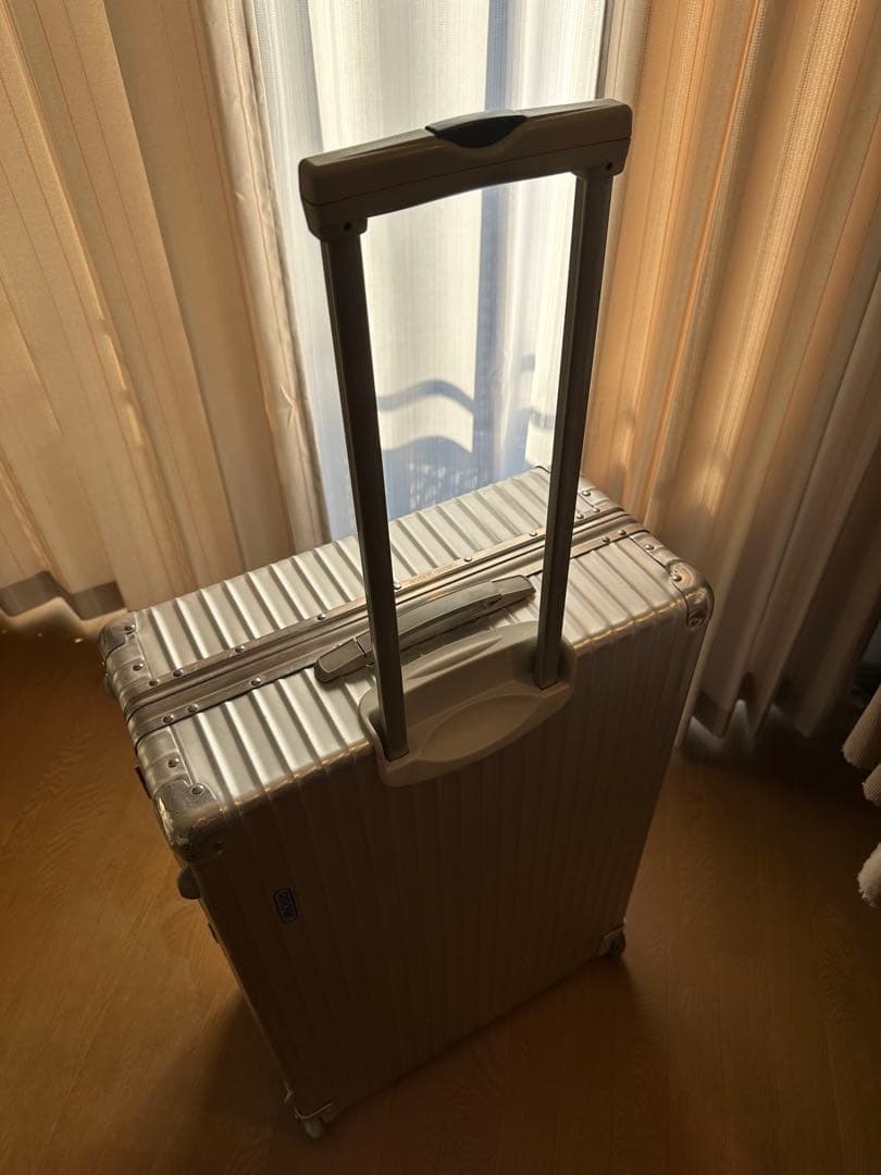 週末発送割引 RIMOWA クラシックフライト 104l - メルカリ
