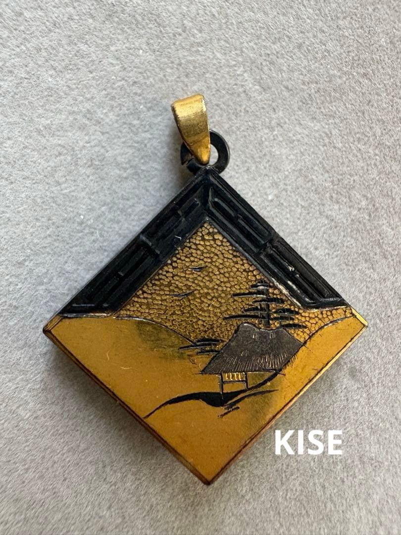 アンティーク ヴィンテージ 金着せ KISE 方位磁針 ロケット ペンダント