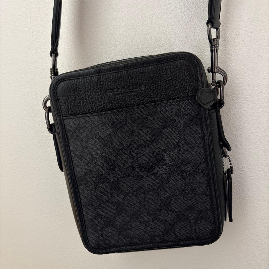 coach ブラックレザー ショルダーバッグ COACH レザー ショルダーバッグ ブラック | すべての商品
