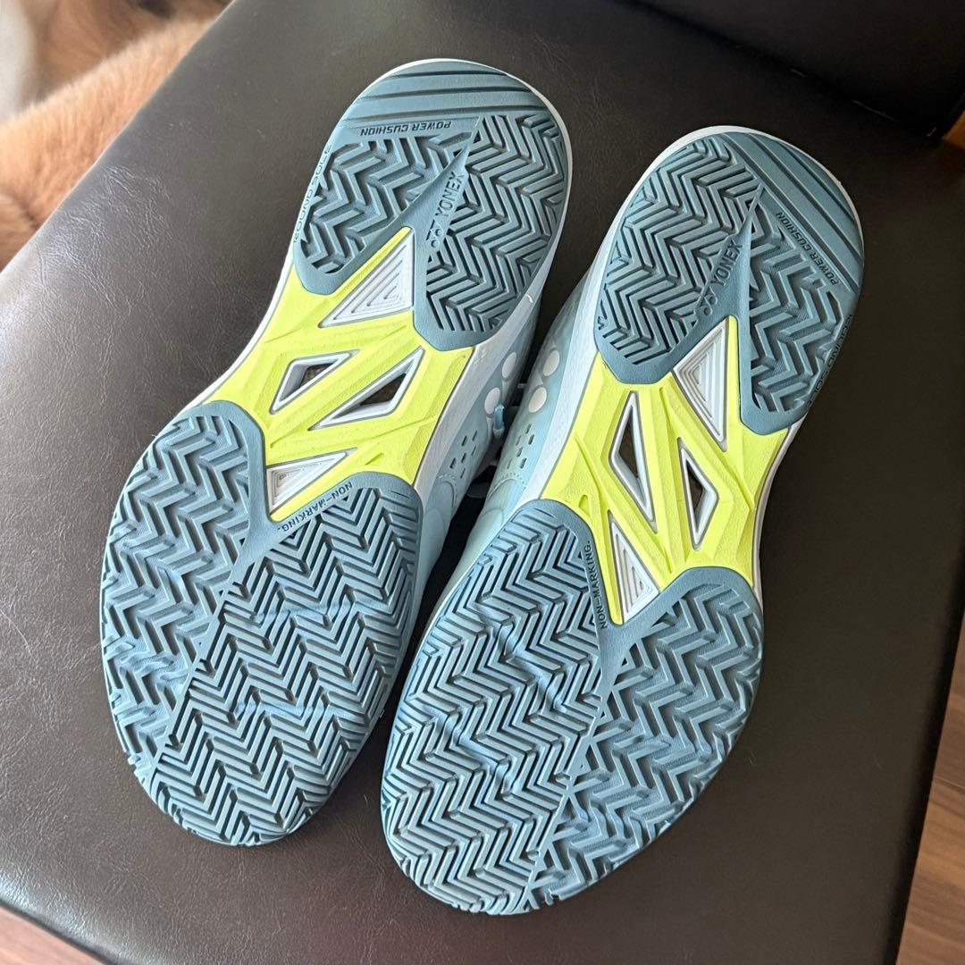 YONEX 26.0cm ヨネックス パワークッション 【美品】 テニスシューズ