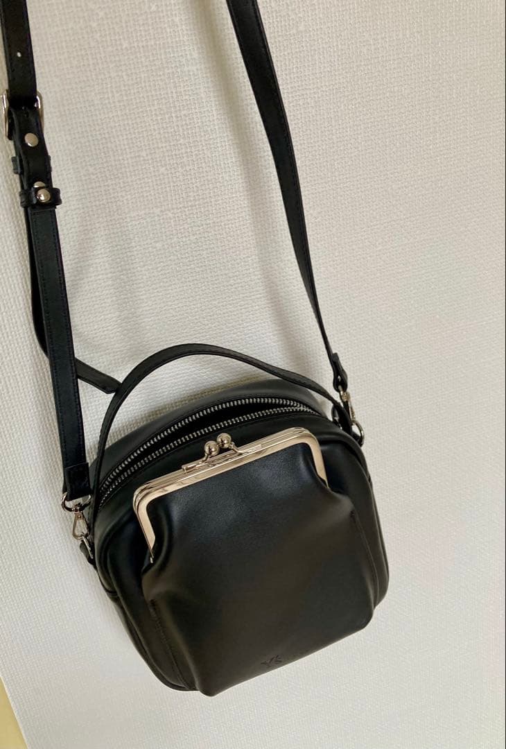 ヨウジヤマモト COW LEATHER METAL CLASP BOX BAG - メルカリ