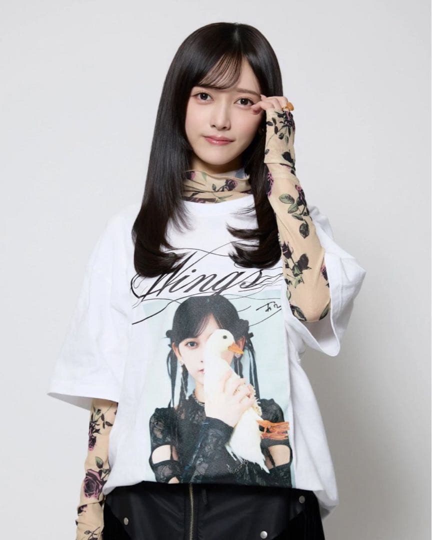 最終値下】乃木坂46 池田瑛紗Tシャツ ホワイトM 個展 Wingsあひるの夢