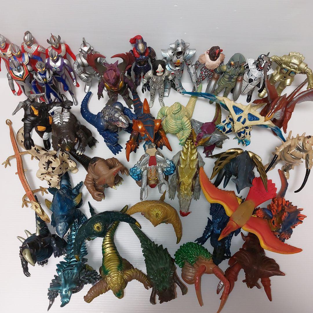 ウルトラマン 怪獣シリーズ 旧ウルトラ怪獣 まとめ売り43体！ 当時物