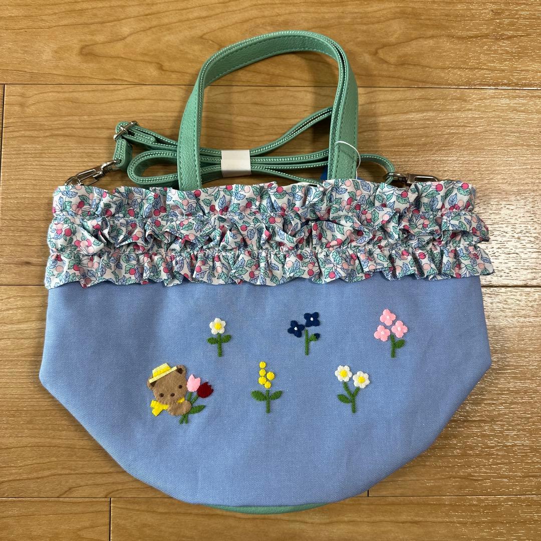 ファミリア2026春 VIP限定バッグ - メルカリ