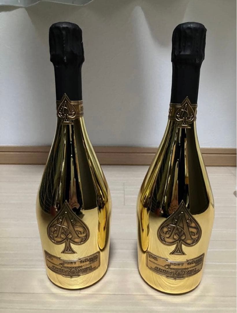 未開封 アルマンドゴールド Armand de Brignac 2本まとめ売り - メルカリ