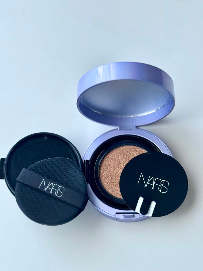 NARS ホリデー限定 ケース(箱あり)+クッションファンデSET - メルカリ