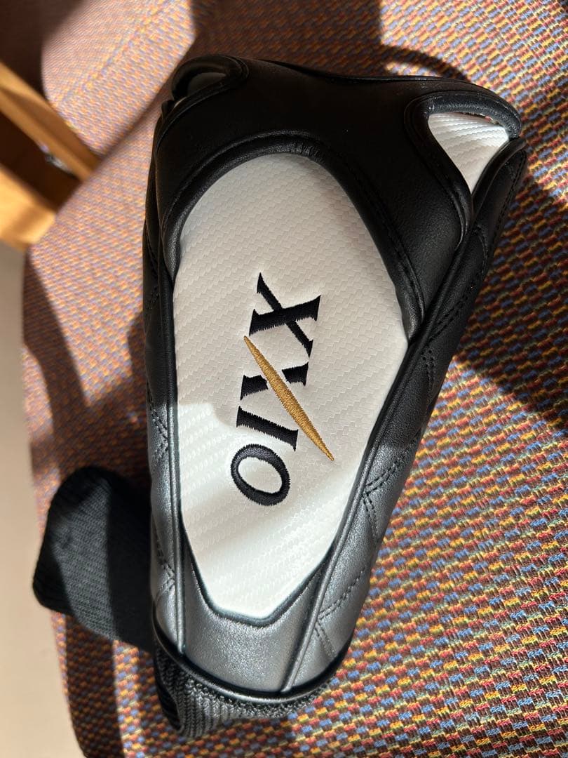 ゼクシオ10 X ドライバー　ミヤザキシャフトSR ヘッドカバー付