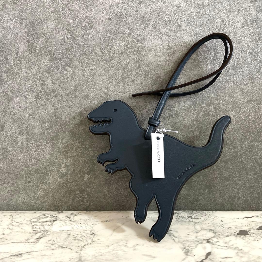 新品 非売品 COACH 恐竜 レザー バッグチャーム キーホルダー レキシー