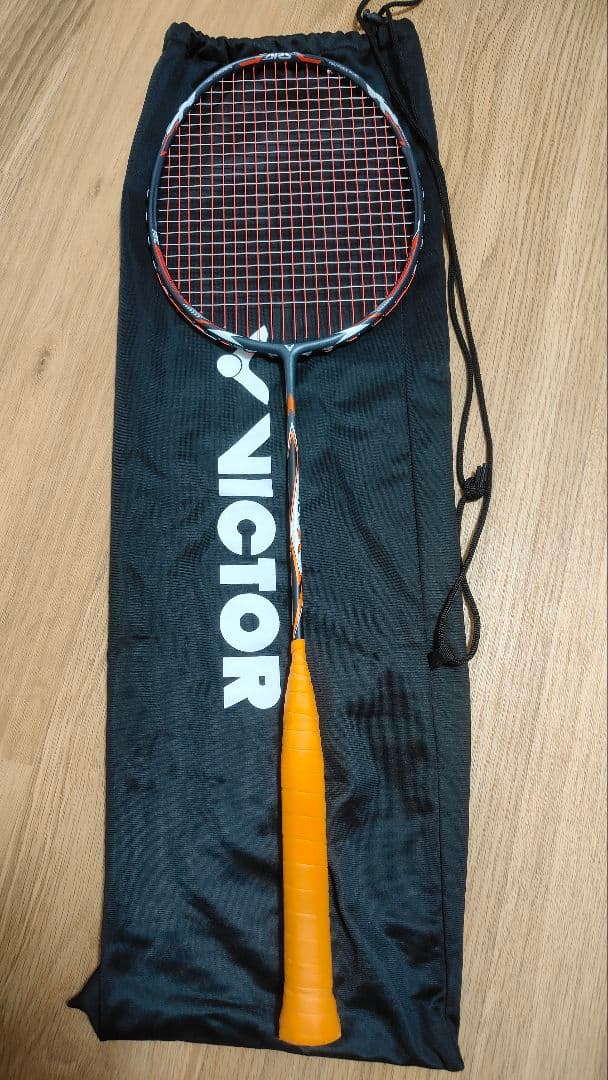 Victor 100X バドミントンラケット 専用ケース付き バドミントン ラケット ビクター オーラスピード 100X ULTRA