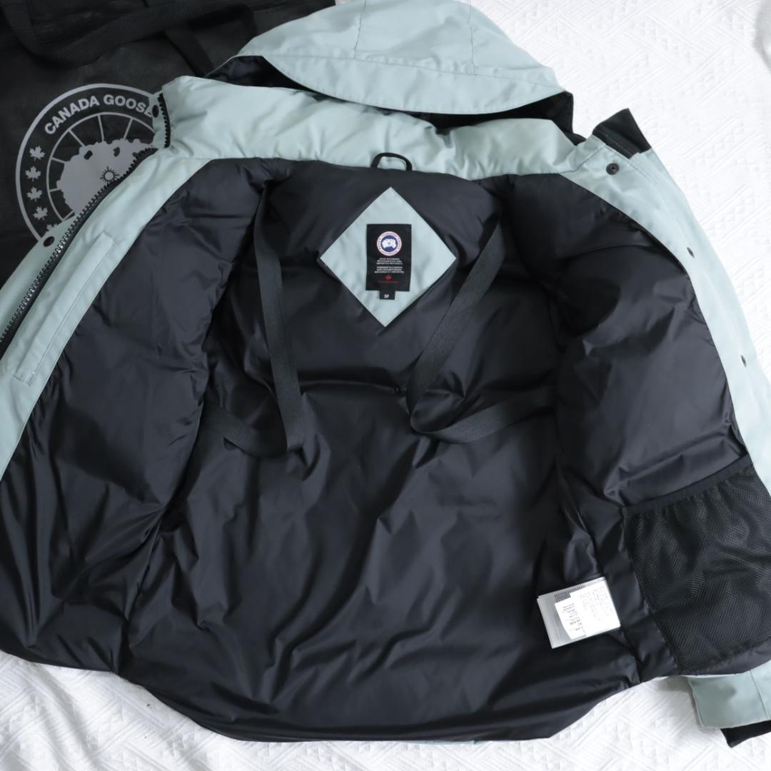 希少！カナダグース ダウンジャケット ブレイクリーパーカ ライト