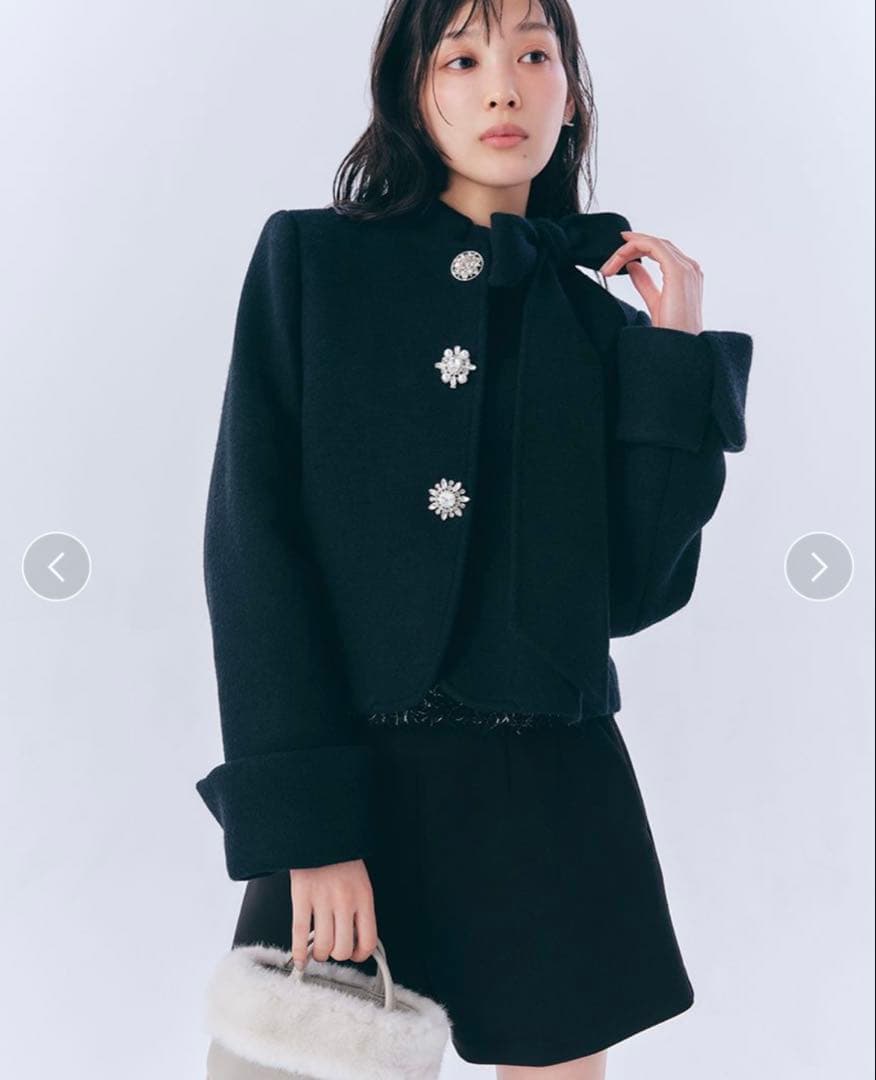 LILY BROWN / リリー ブラウン 2wayリボンビジューコート - メルカリ