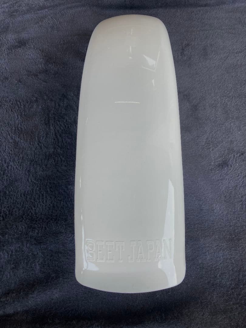BEET メッシュフロントフェンダーロゴー白 送料込み - メルカリ