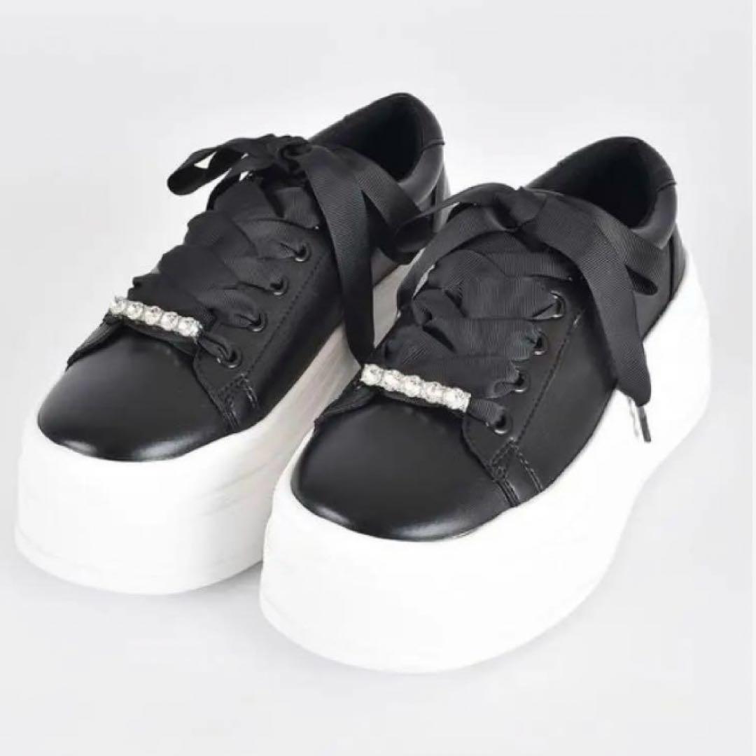 evelyn ビジュラインスニーカー 23cm - メルカリ