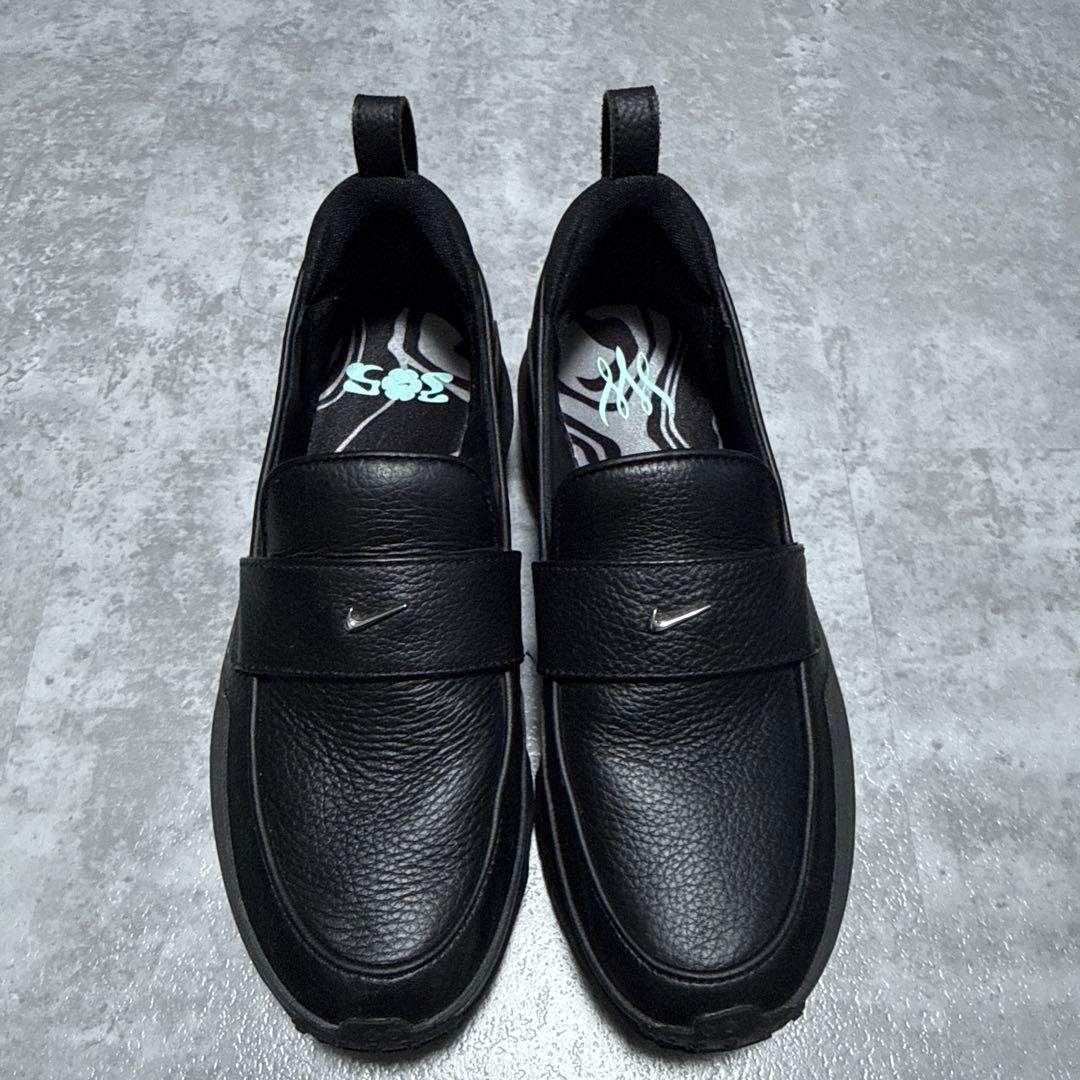 ナイキ エアマックスフェノメナ 