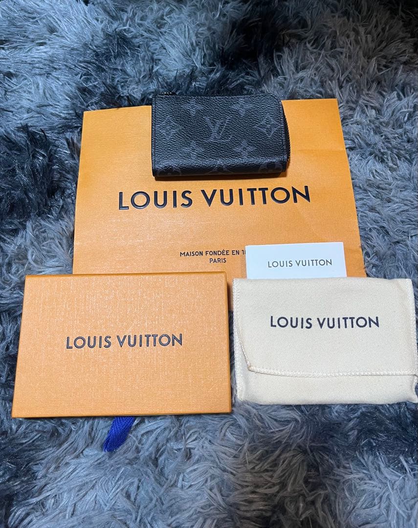 専用　LOUIS VUITTON ブラック ケース　モノグラム LOUIS VUITTON（ルイ・ヴィトン） 新品同様品 モノグラム・エクリプス