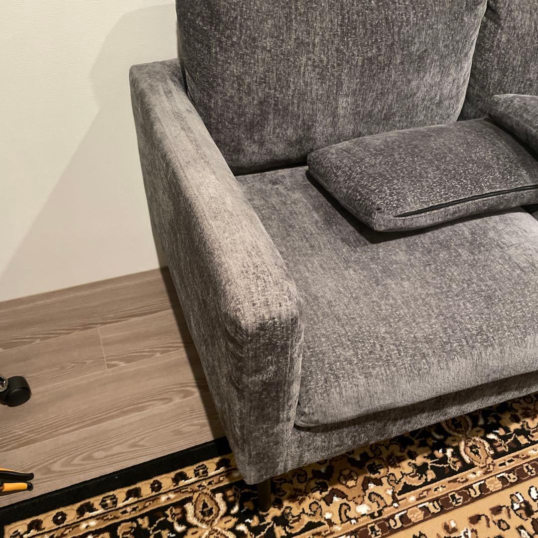 緊急値下げ！！モダンデコ グレー ファブリックソファ - メルカリ