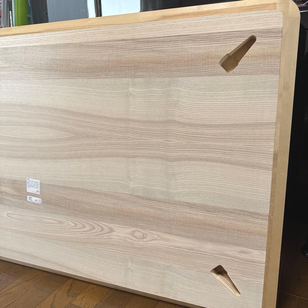 IKEA LISABO リーサボー　ダイニングテーブル　140×78