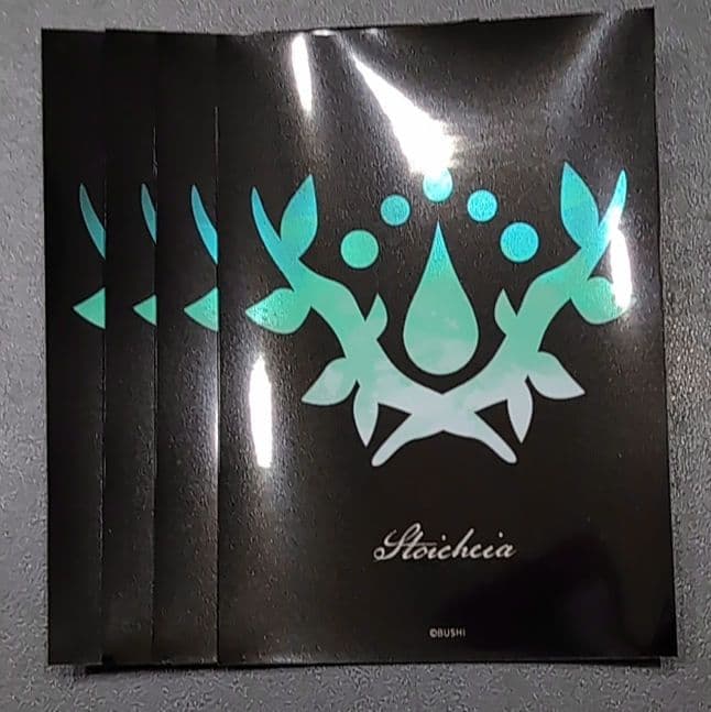 ヴァンガード グラデーションブラック ストイケイア スリーブ4枚セット