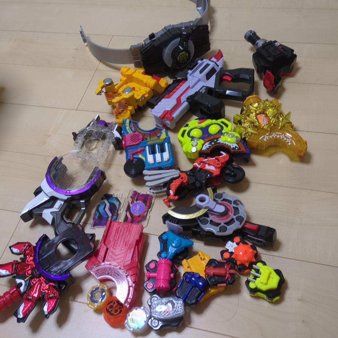 仮面ライダー　ギーツ　ベルト　まとめ売り